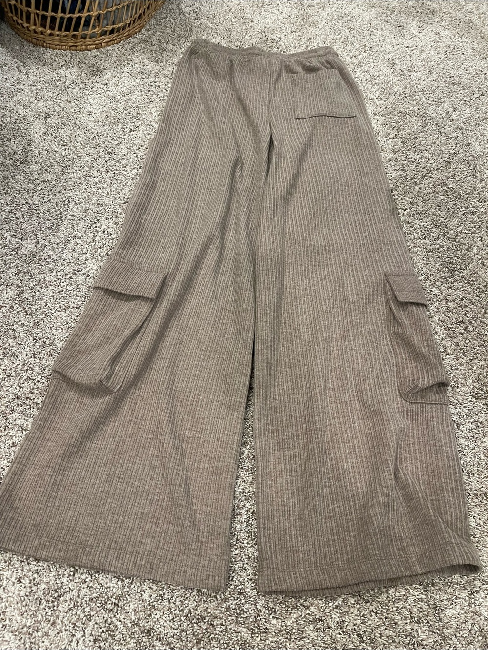 Halara Ribbed Mid Rise Drawstring Pockets Wide Leg Cargo Casual Pants Size Small - Picture 6 of 6